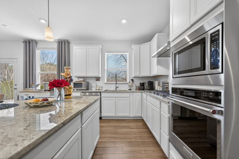 Tiny photo for 2110 Silver Leaf Drive, Island Lake, IL 60042 (MLS # 12599605)