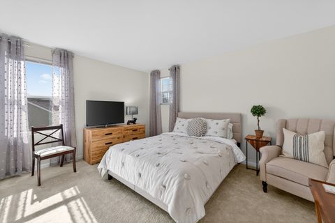 Tiny photo for 2110 Silver Leaf Drive, Island Lake, IL 60042 (MLS # 12599605)