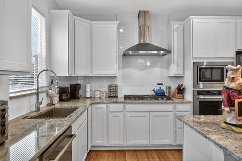 Tiny photo for 2110 Silver Leaf Drive, Island Lake, IL 60042 (MLS # 12599605)