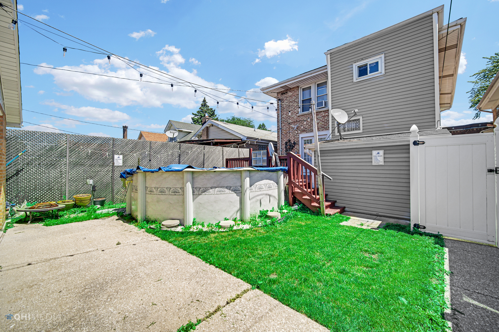 2924 N Mulligan Avenue