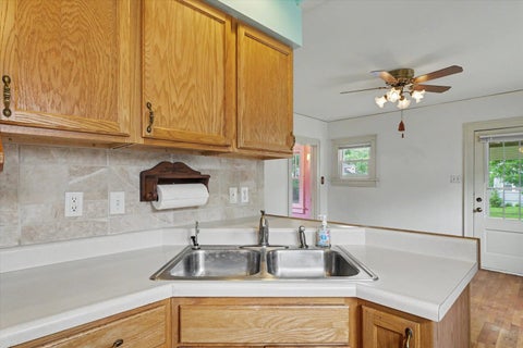 Tiny photo for 206 N Victor Street, Champaign, IL 61821 (MLS # 12658898)