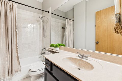 Tiny photo for 1738 W Belmont Avenue #1R, Chicago, IL 60657 (MLS # 12467858)