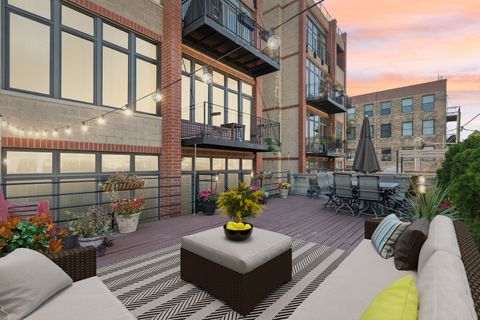 Tiny photo for 1738 W Belmont Avenue #1R, Chicago, IL 60657 (MLS # 12467858)