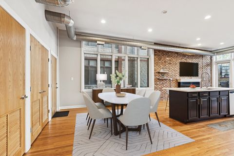 Tiny photo for 1738 W Belmont Avenue #1R, Chicago, IL 60657 (MLS # 12467858)