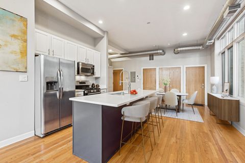 Tiny photo for 1738 W Belmont Avenue #1R, Chicago, IL 60657 (MLS # 12467858)