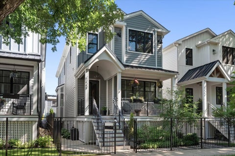 Photo of 2448 W Moffat Street, Chicago, IL 60647 (MLS # 12725030)