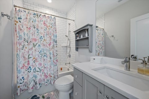Tiny photo for 2448 W Moffat Street, Chicago, IL 60647 (MLS # 12725030)