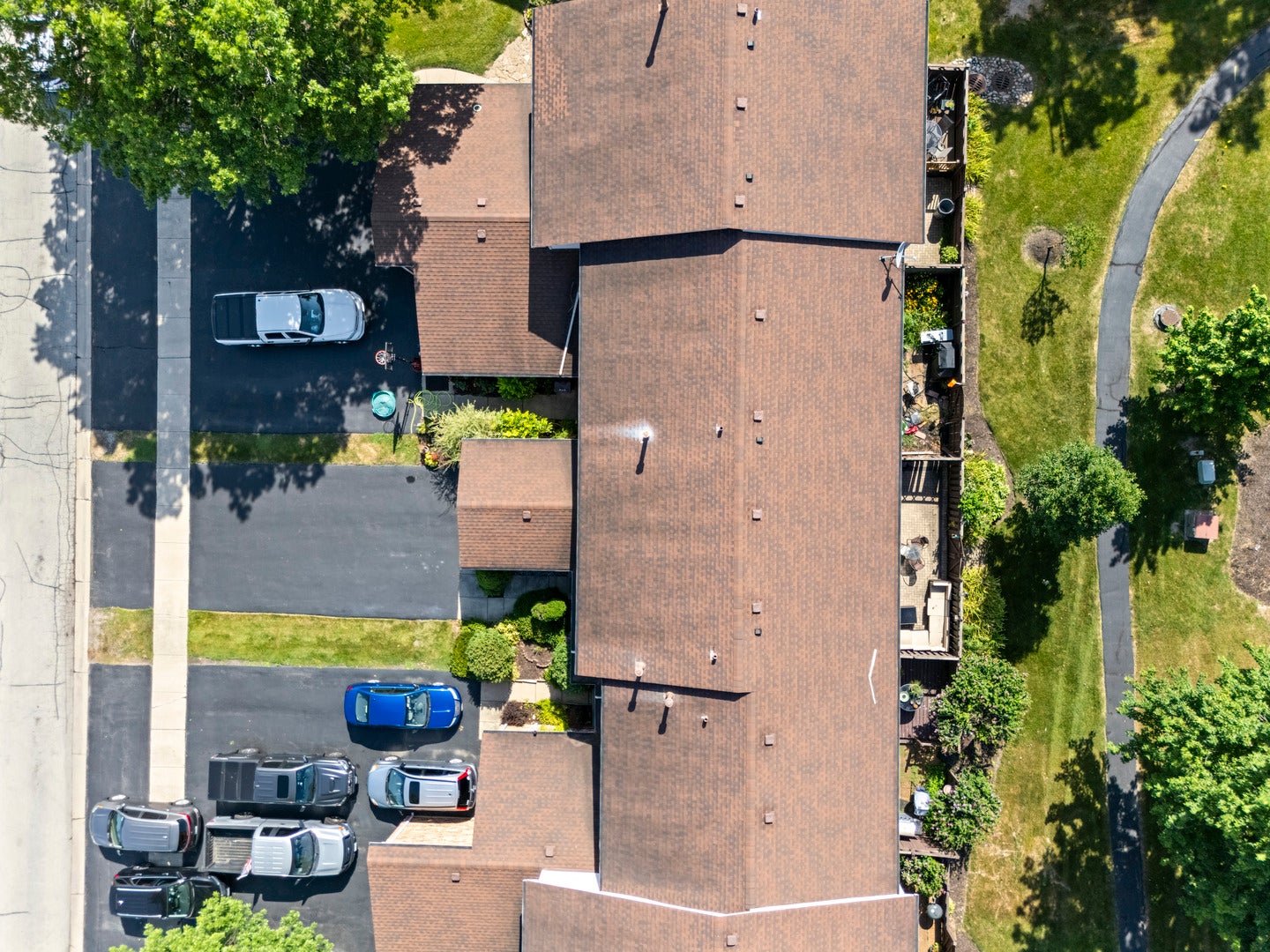 6815 Brementowne Drive