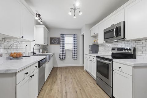 Tiny photo for 109 5th Avenue, Colona, IL 61241 (MLS # 12624210)