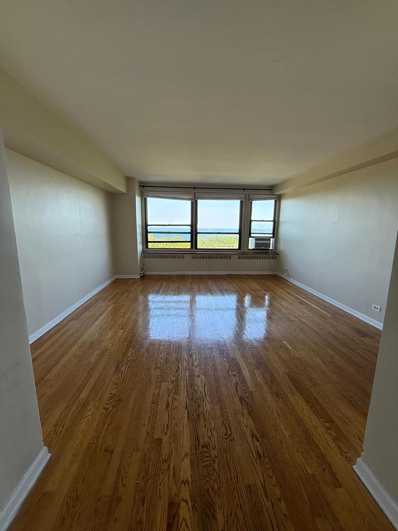 4180 N Marine Drive 1206