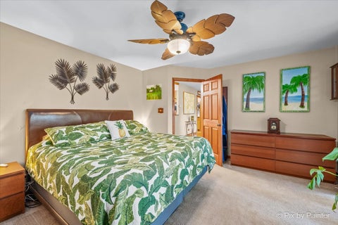 Tiny photo for 400 E Thacker Street, Hoffman Estates, IL 60169 (MLS # 12782870)