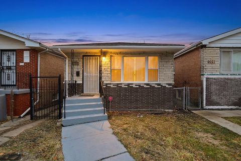 Photo of 9019 S Normal Avenue, Chicago, IL 60620 (MLS # 12546178)