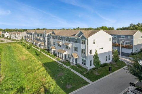 Tiny photo for 2722 Lily Lane, Rolling Meadows, IL 60008 (MLS # 12695295)