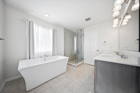 Tiny photo for 2722 Lily Lane, Rolling Meadows, IL 60008 (MLS # 12695295)