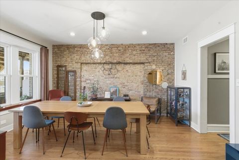 Tiny photo for 4753 N Malden Street #2N, Chicago, IL 60640 (MLS # 12616001)