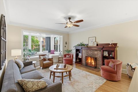 Tiny photo for 4753 N Malden Street #2N, Chicago, IL 60640 (MLS # 12616001)