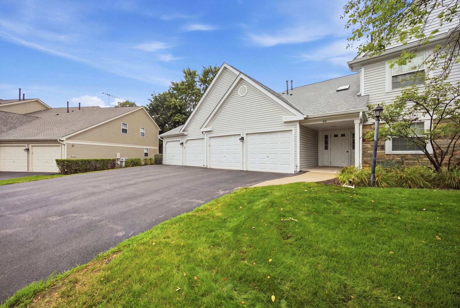 66 Beechmont Court Z1