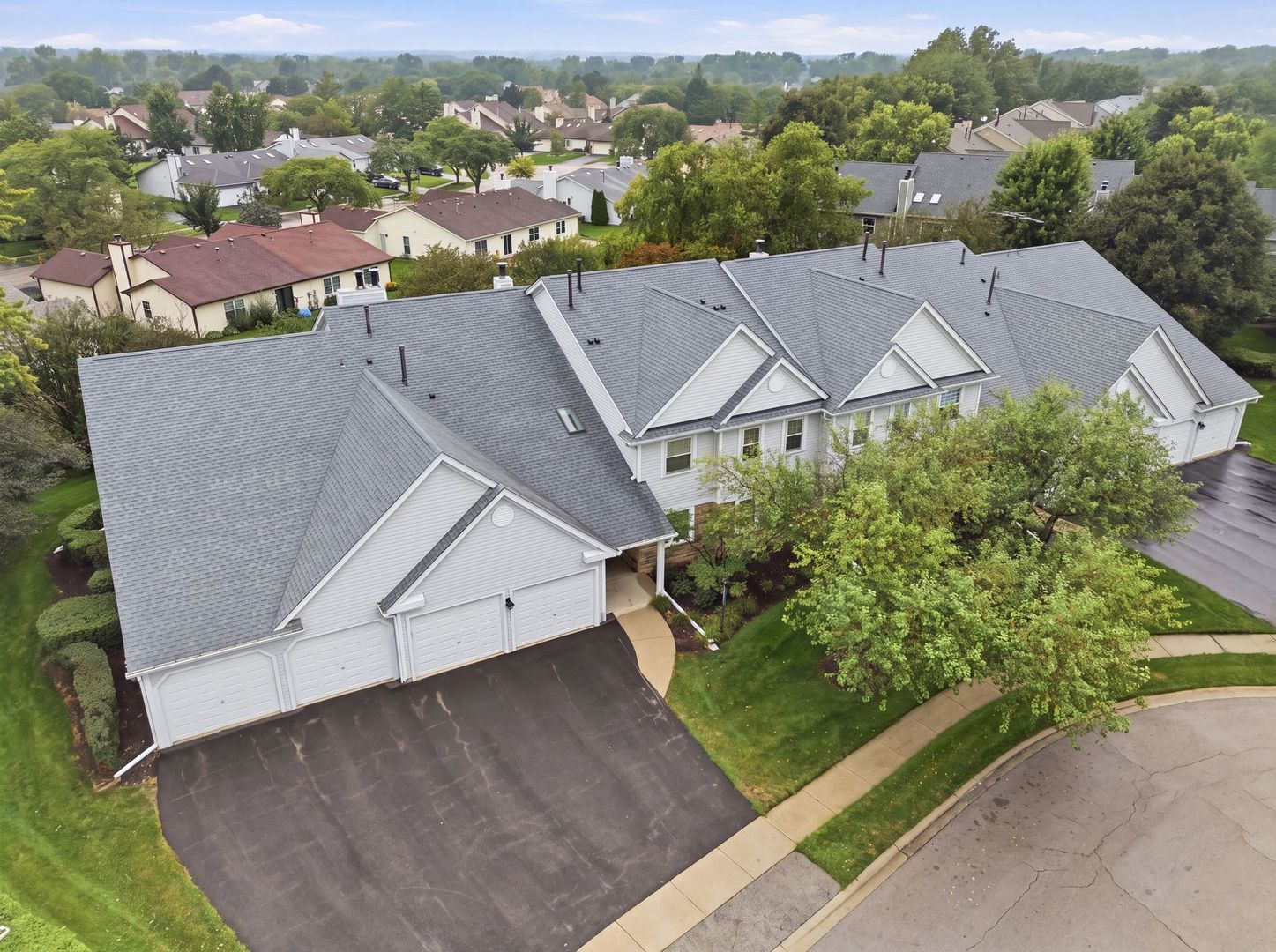 66 Beechmont Court Z1