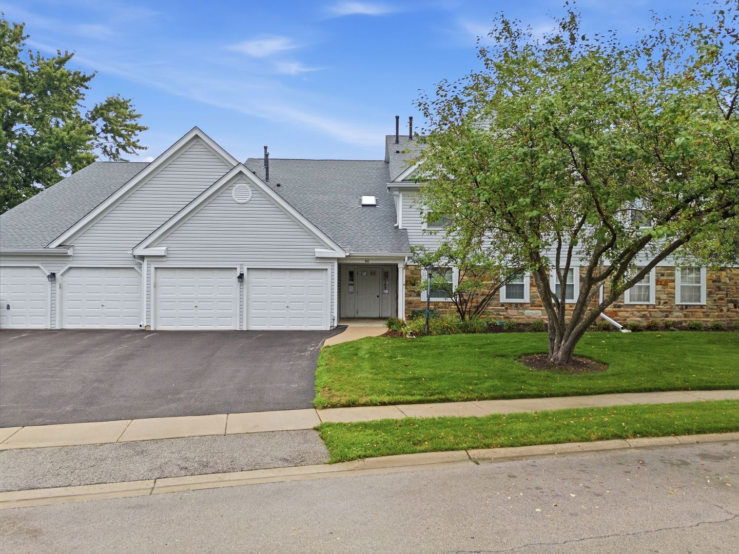66 Beechmont Court Z1