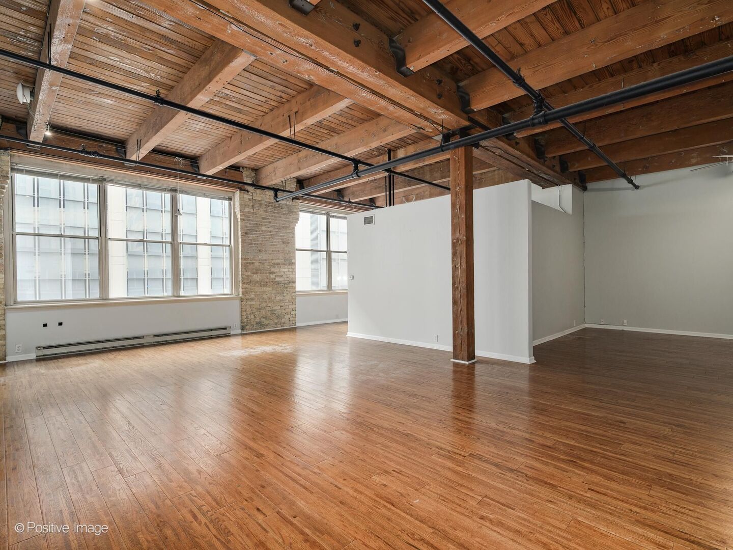 540 N Lake Shore Drive 605