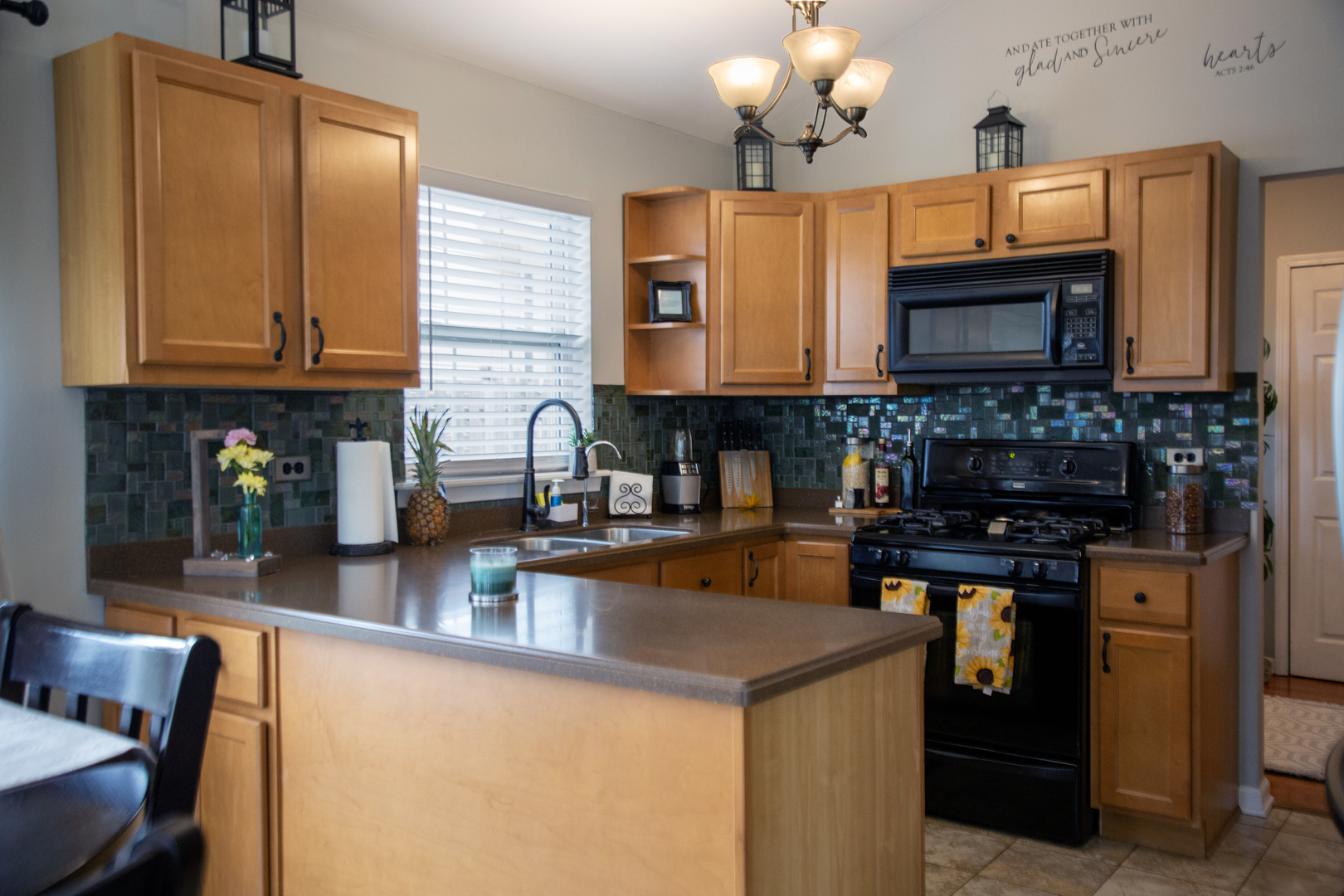 1108 Viewpoint Drive