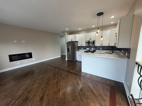Tiny photo for 543 E 43rd Street #3W, Chicago, IL 60653 (MLS # 12624768)