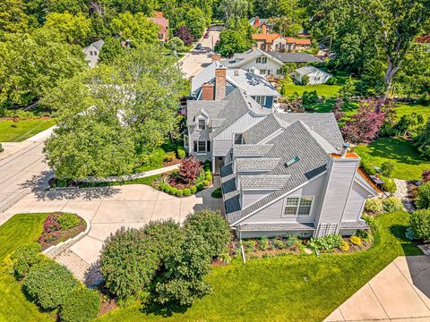 Tiny photo for 811 Paris Avenue, Rockford, IL 61107 (MLS # 12519134)