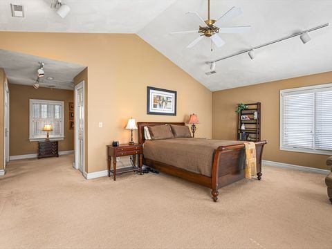 Tiny photo for 811 Paris Avenue, Rockford, IL 61107 (MLS # 12519134)