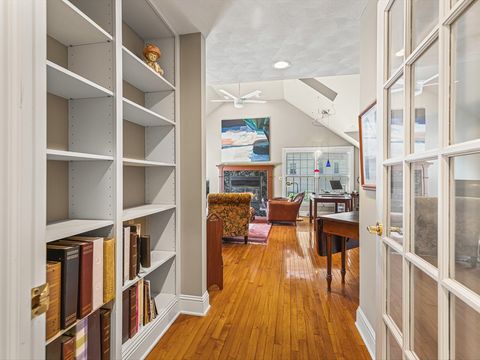 Tiny photo for 811 Paris Avenue, Rockford, IL 61107 (MLS # 12519134)