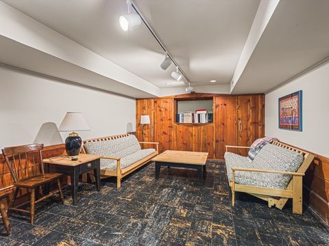 Tiny photo for 811 Paris Avenue, Rockford, IL 61107 (MLS # 12519134)