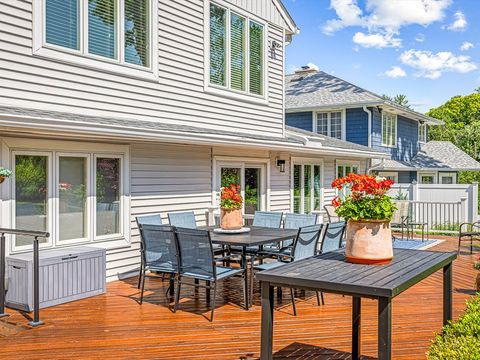 Tiny photo for 811 Paris Avenue, Rockford, IL 61107 (MLS # 12519134)