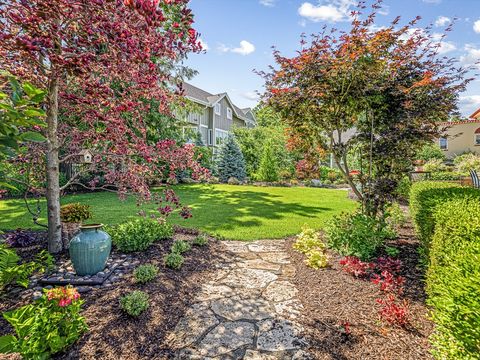 Tiny photo for 811 Paris Avenue, Rockford, IL 61107 (MLS # 12519134)