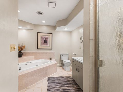 Tiny photo for 811 Paris Avenue, Rockford, IL 61107 (MLS # 12519134)