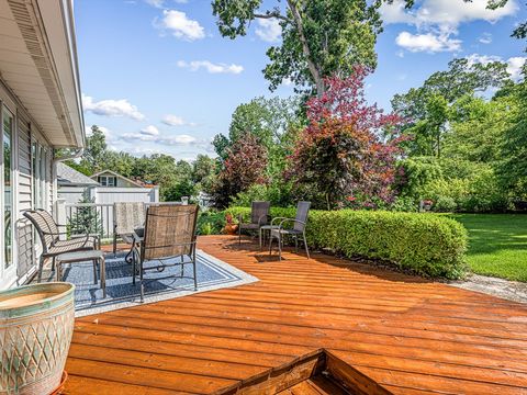 Tiny photo for 811 Paris Avenue, Rockford, IL 61107 (MLS # 12519134)