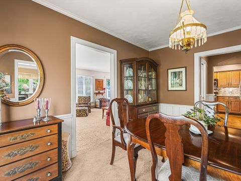 Tiny photo for 811 Paris Avenue, Rockford, IL 61107 (MLS # 12519134)