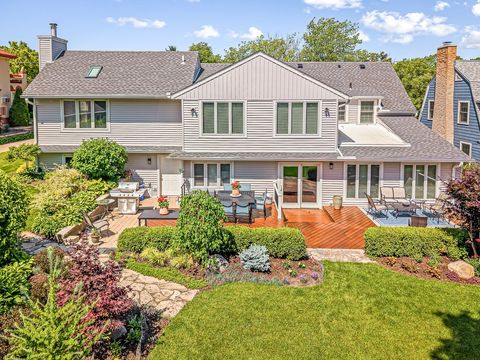 Tiny photo for 811 Paris Avenue, Rockford, IL 61107 (MLS # 12519134)