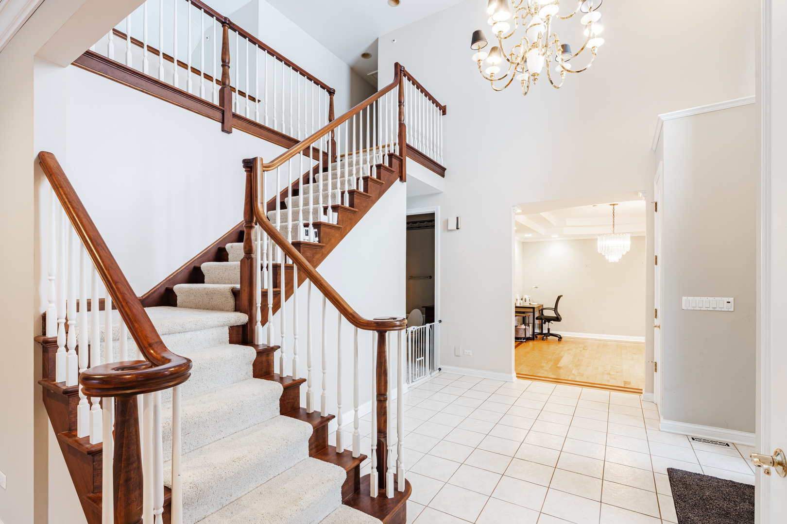 5135 BRIDLEWOOD Court