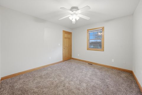 Tiny photo for 4 JUNIOR Drive, Sandwich, IL 60548 (MLS # 12537124)