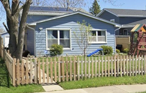 1825 Jethro Avenue Zion IL 60099