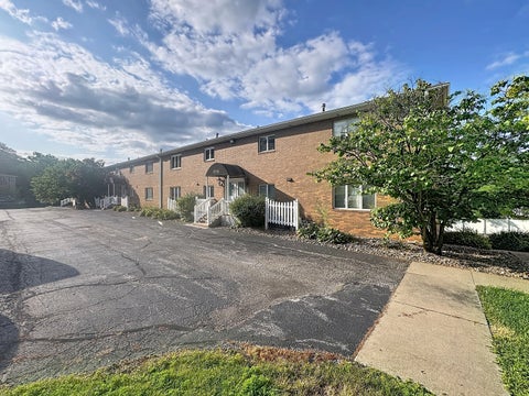 Tiny photo for 3715 35th Street #3, Moline, IL 61265 (MLS # 12553008)