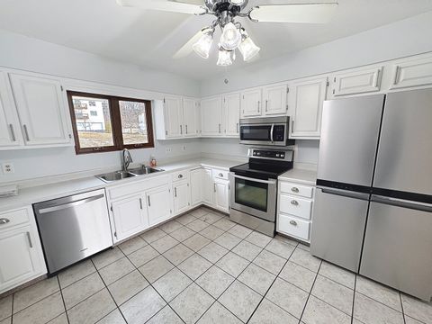 Tiny photo for 3715 35th Street #3, Moline, IL 61265 (MLS # 12553008)