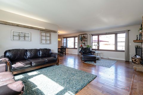 Tiny photo for 34049 N Hickory Avenue, Grayslake, IL 60030 (MLS # 12618701)