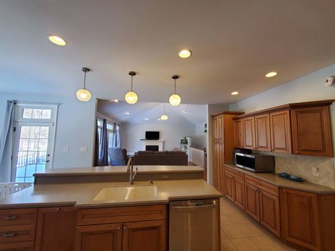 Tiny photo for 1142 Cedar Ridge Drive, Carbondale, IL 62901 (MLS # 12562094)