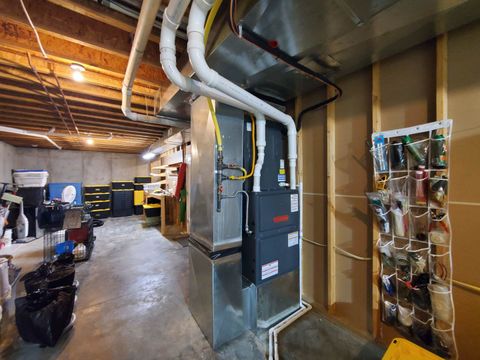 Tiny photo for 1142 Cedar Ridge Drive, Carbondale, IL 62901 (MLS # 12562094)