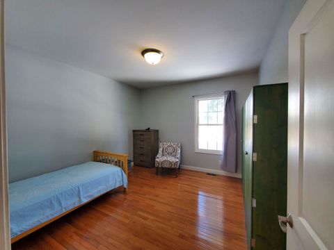 Tiny photo for 1142 Cedar Ridge Drive, Carbondale, IL 62901 (MLS # 12562094)