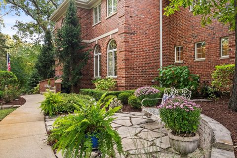 A home in Lemont