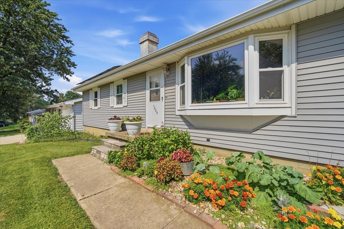 1225 Rutledge Road