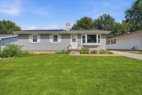 Photo of 1225 Rutledge Road, Bloomington, IL 61704 (MLS # 12691845)