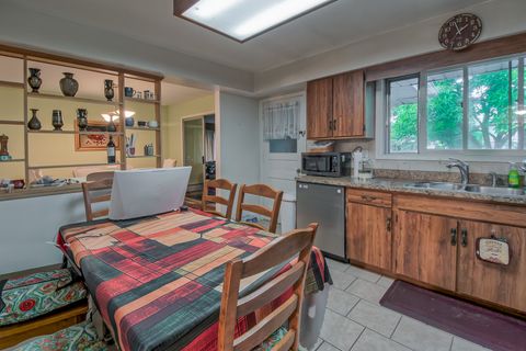 Tiny photo for 3026 Glenway Drive, Northbrook, IL 60062 (MLS # 12499373)