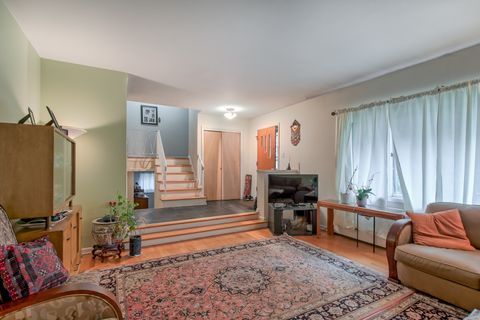 Tiny photo for 3026 Glenway Drive, Northbrook, IL 60062 (MLS # 12499373)